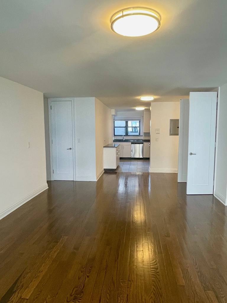 Apartment for rent at 400 E 89th St #6PP, New York, NY 10128
