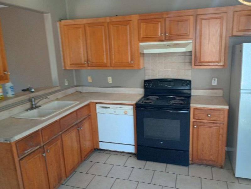 House for rent at 819 W 26th St, Tyler, TX 75702