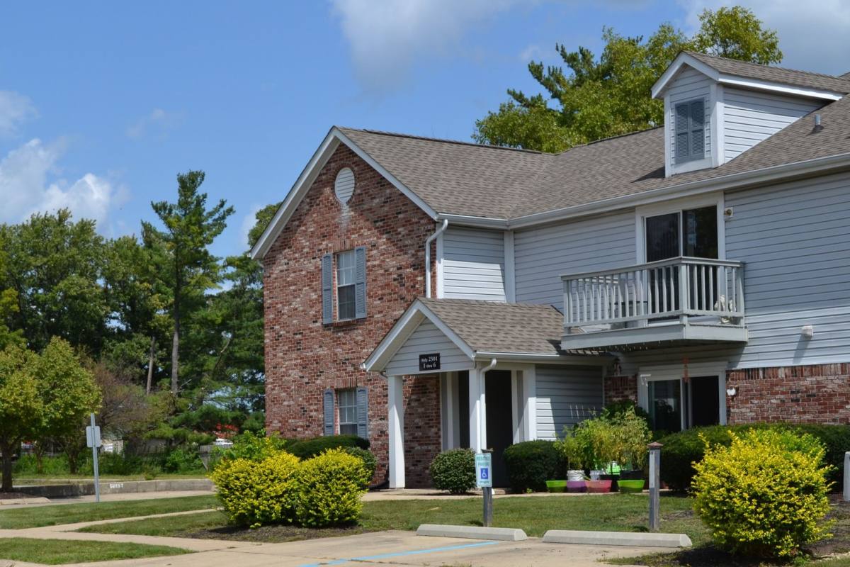 Apartment for rent at 2301 Osage Court, Lafayette, IN 47909