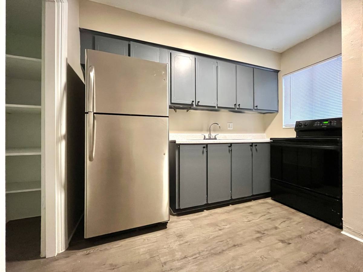 Apartment for rent at 4000 58th St N, Saint Petersburg, FL 33709