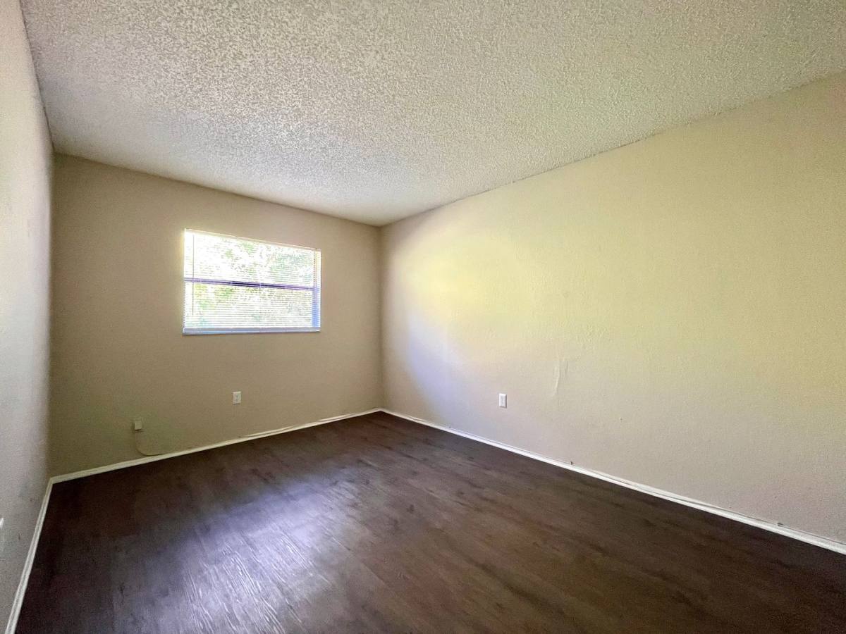 Apartment for rent at 4071 76th Ave N, Pinellas Park, FL 33781