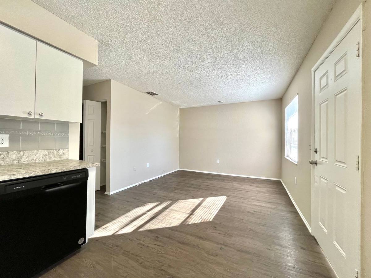 Apartment for rent at 4071 76th Ave N, Pinellas Park, FL 33781