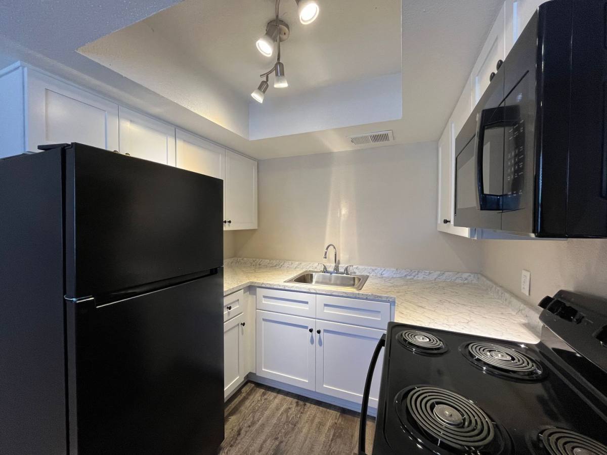 Apartment for rent at 4675 72nd Ave N, Pinellas Park, FL 33781