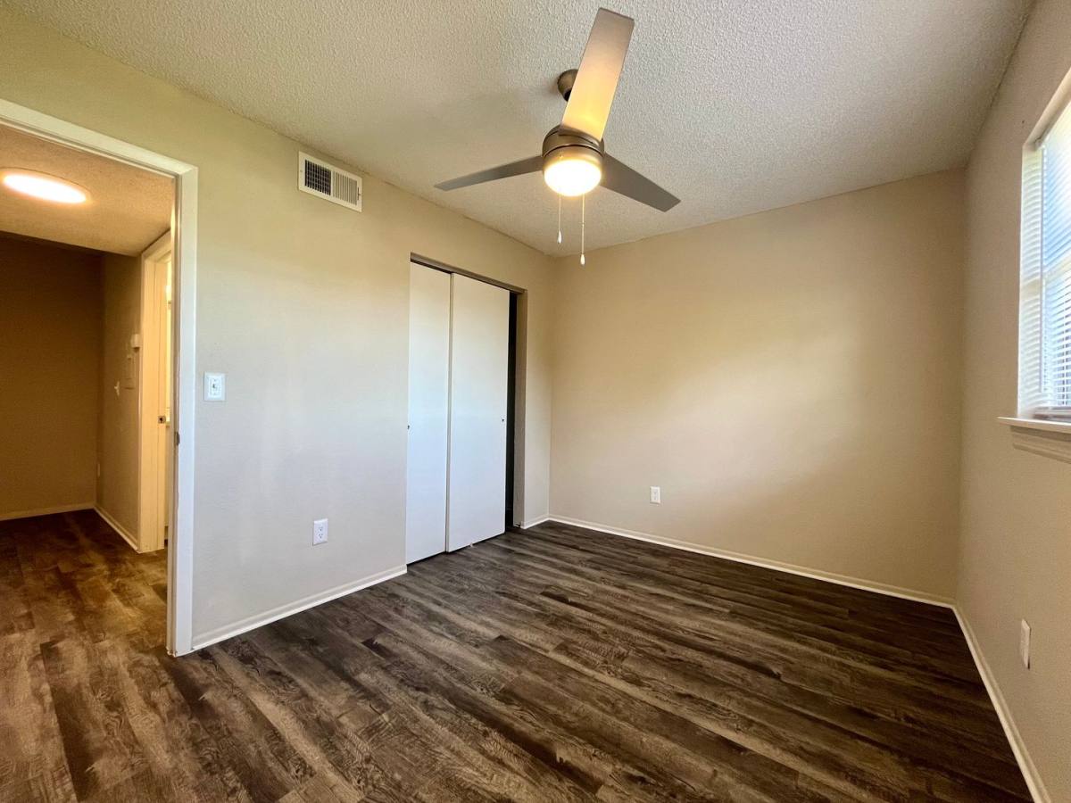 Apartment for rent at 4675 72nd Ave N, Pinellas Park, FL 33781