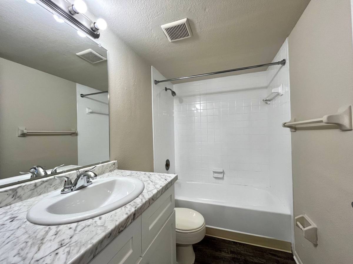 Apartment for rent at 4675 72nd Ave N, Pinellas Park, FL 33781