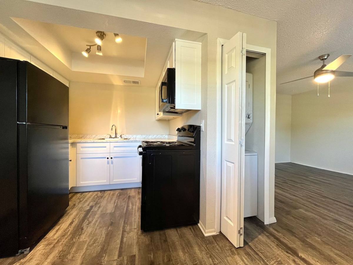 Apartment for rent at 4675 72nd Ave N, Pinellas Park, FL 33781