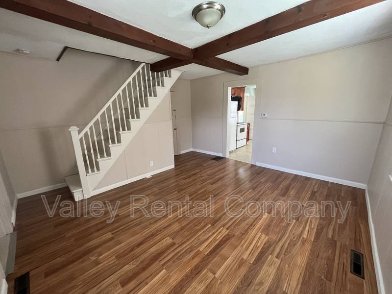 Apartment for rent at 46 Old Amherst Rd #4, Sunderland, MA 01375