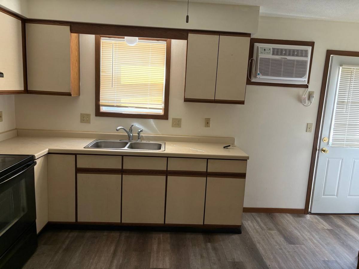 Apartment for rent at 600 Hollywood Dr, Merrill, WI 54452