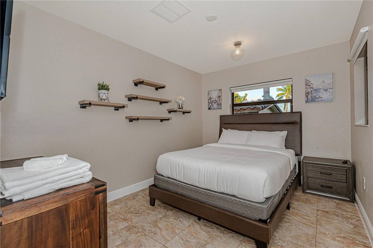 House for rent at 4732 SW 35th Ave, Fort Lauderdale, FL 33312