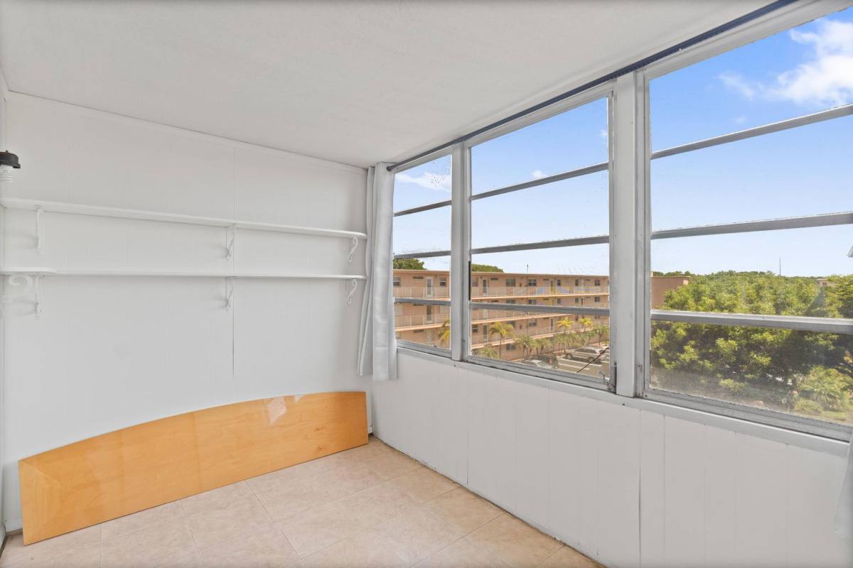 Condo for rent at 2515 NE 2nd Court #418, Boynton Beach, FL 33435