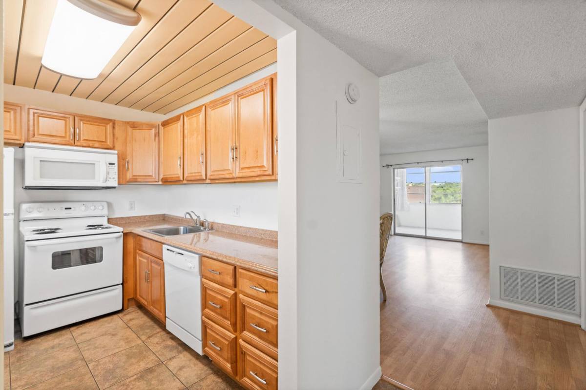 Condo for rent at 2515 NE 2nd Court #418, Boynton Beach, FL 33435