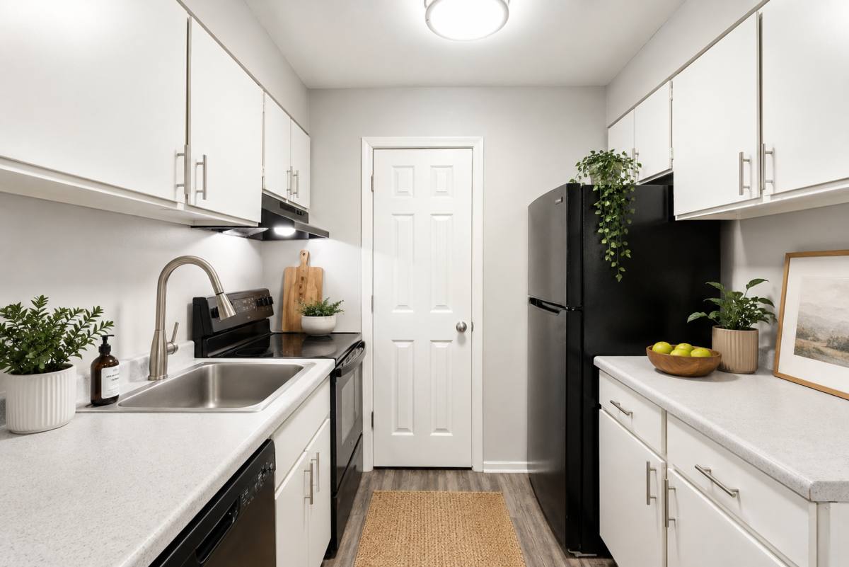 Apartment for rent at Park Trail, 3451 Sheridan Rd, Zion, IL 60099