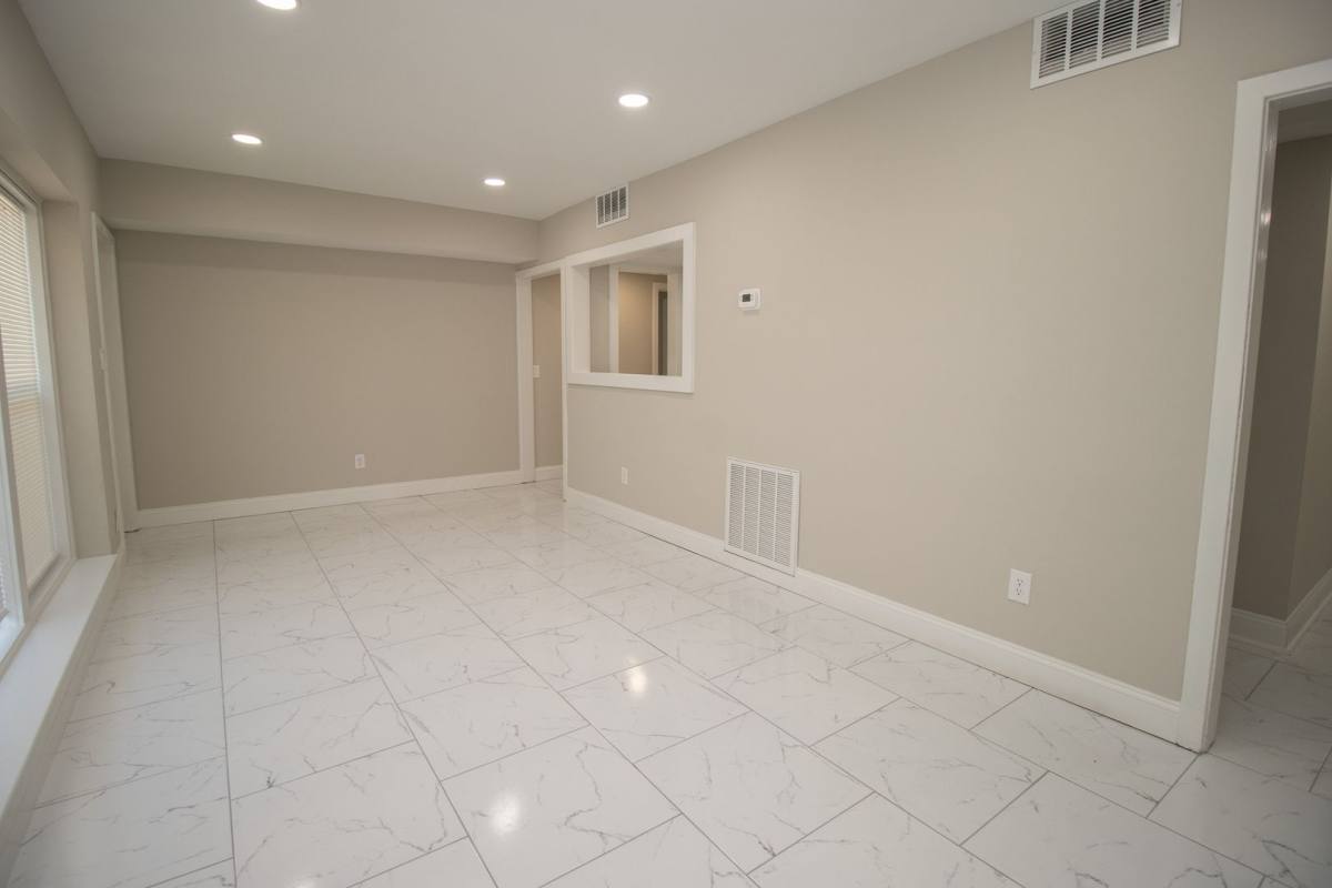 Apartment for rent at 1840 Hampton St, Columbia, SC 29201