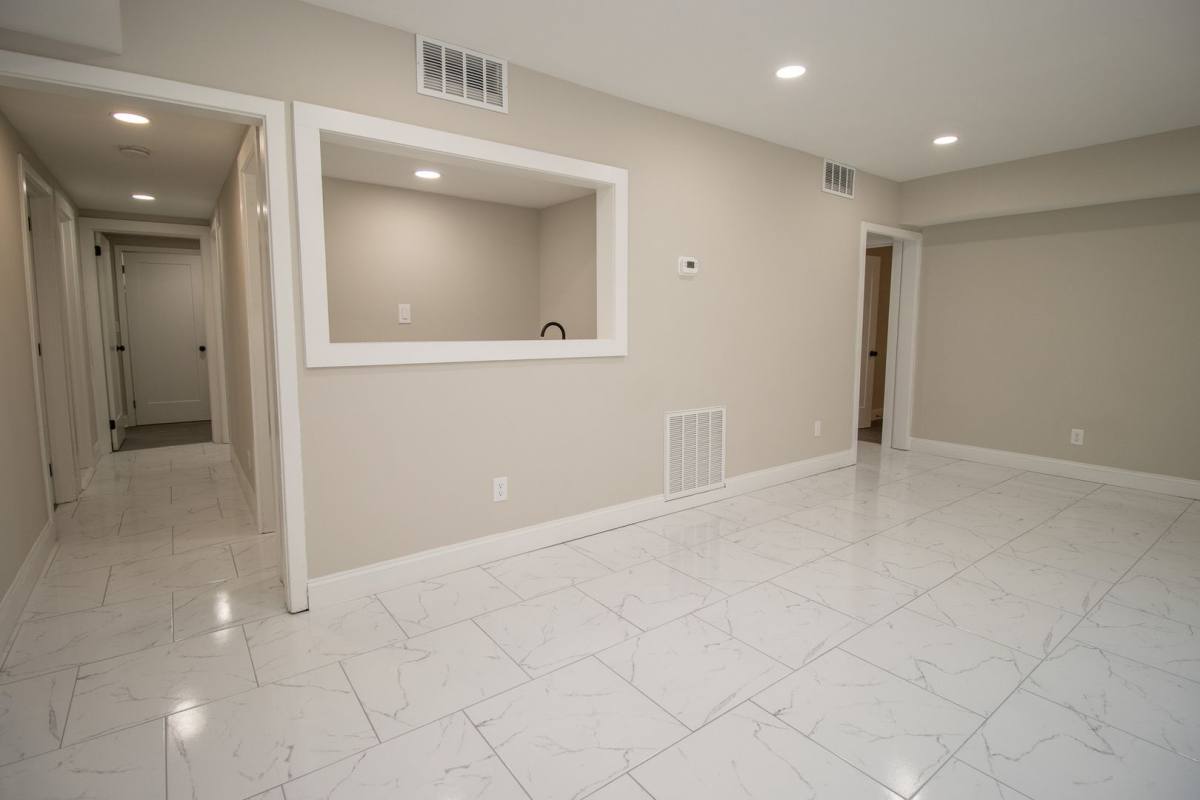 Apartment for rent at 1840 Hampton St, Columbia, SC 29201