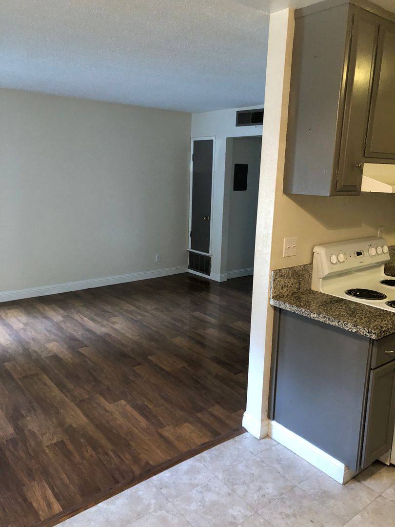Apartment for rent at 1141 43rd Ave, Sacramento, CA 95822