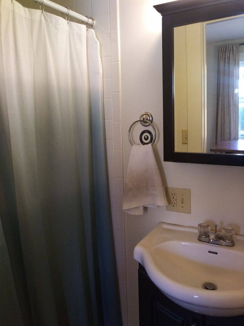 Apartment for rent at 412 S Ballantine, Bloomington, IN 47401
