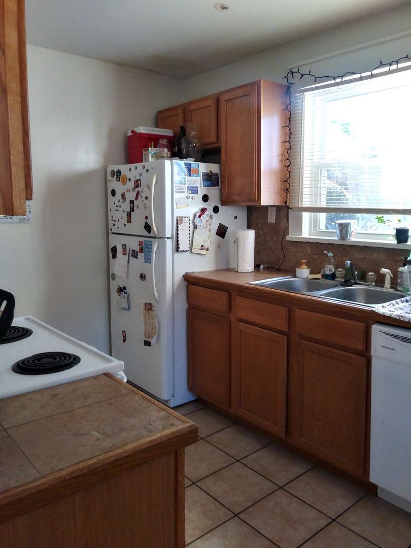 Apartment for rent at 412 S Ballantine, Bloomington, IN 47401