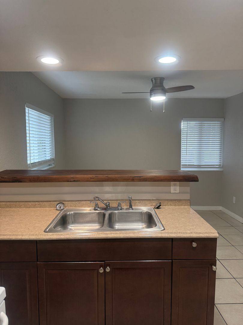 Apartment for rent at 1200 70th St N, Saint Petersburg, FL 33710