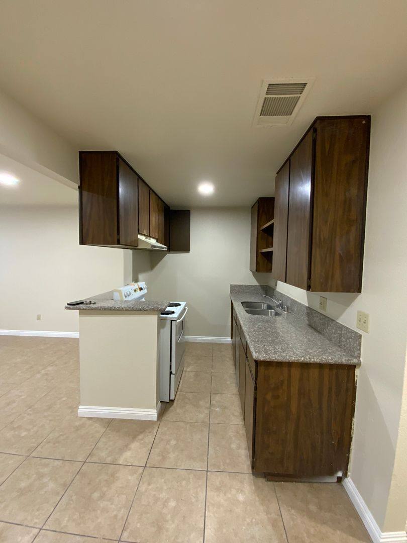 Apartment for rent at 1405 E Lynwood Dr, San Bernardino, CA 92404