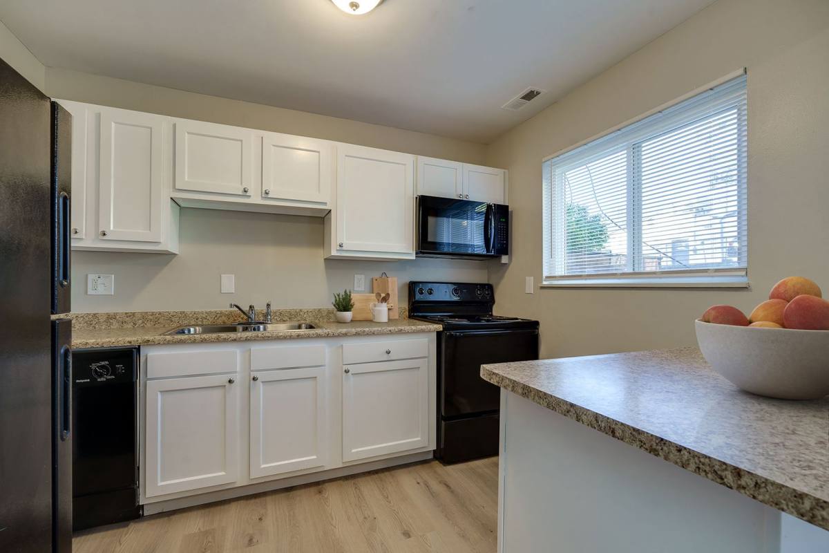 Townhouse for rent at 9333 Round Top Rd, Cincinnati, OH 45251