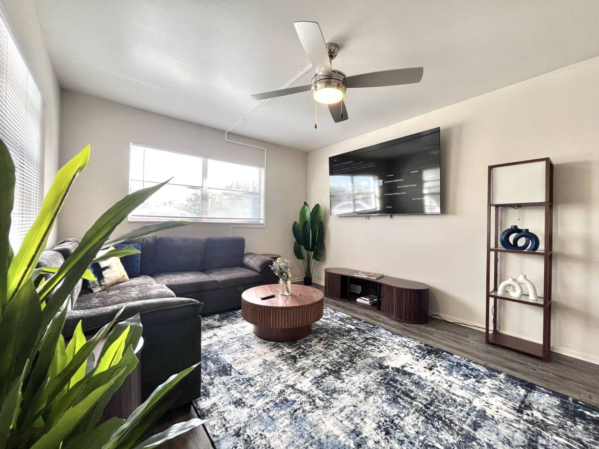 Apartment for rent at 4002 S Manhattan Ave, Tampa, FL 33611