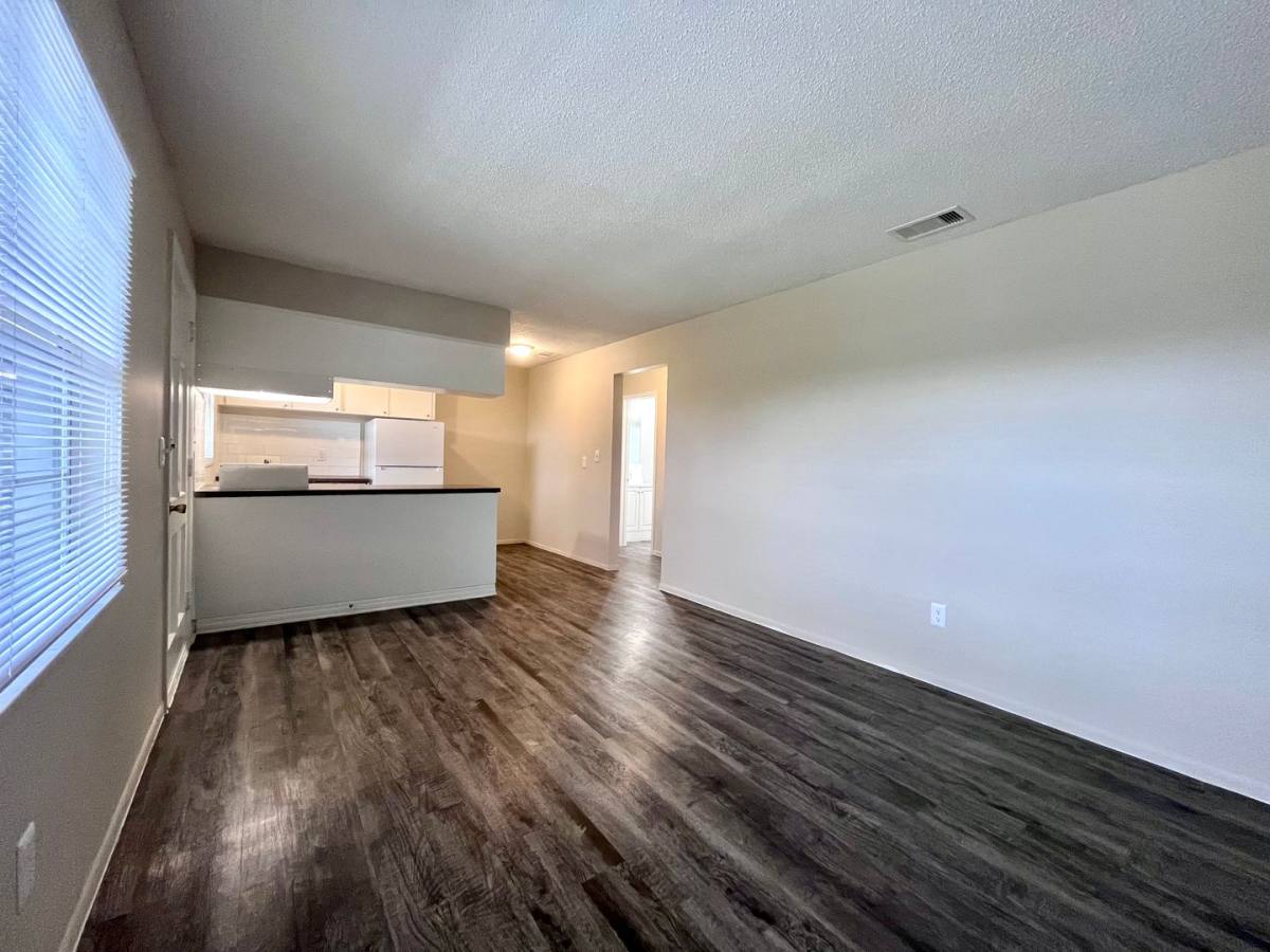 Apartment for rent at 4002 S Manhattan Ave, Tampa, FL 33611