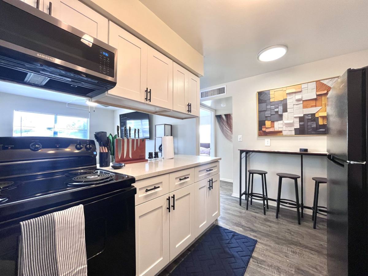 Apartment for rent at 4002 S Manhattan Ave, Tampa, FL 33611