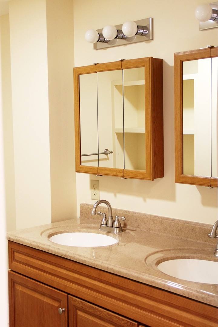 Apartment for rent at 252 N St, Burlington, VT 05401