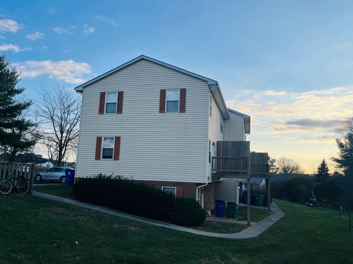 Apartment for rent at 717 Lee St, Blacksburg, VA 24060