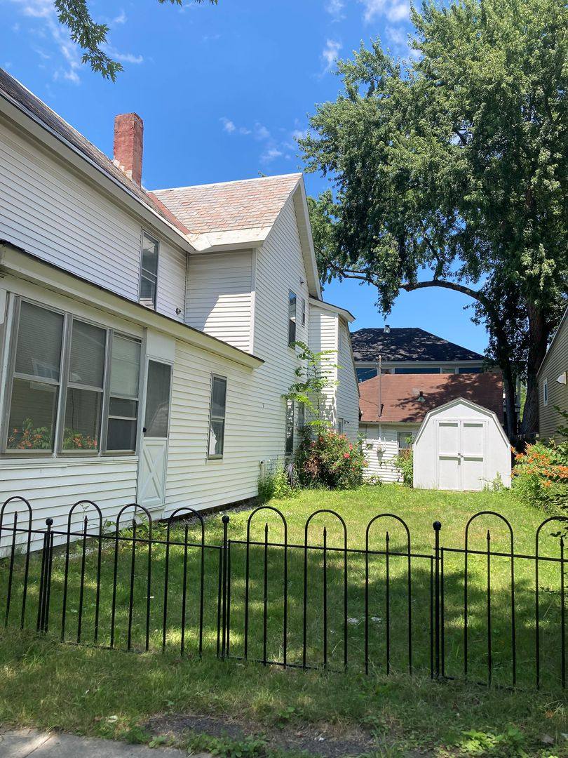 Apartment for rent at 50-52 Howard St, Burlington, VT 05401