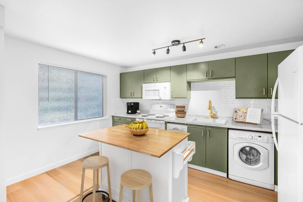 Apartment for rent at 6500 24th Ave NW, Seattle, WA 98117