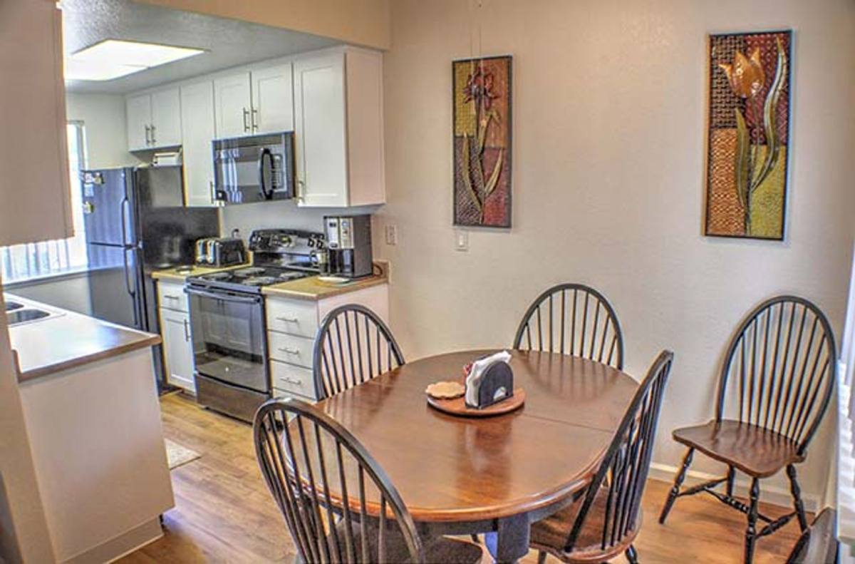 Apartment for rent at 1000 Cirby Oaks Way, Roseville, CA 95678