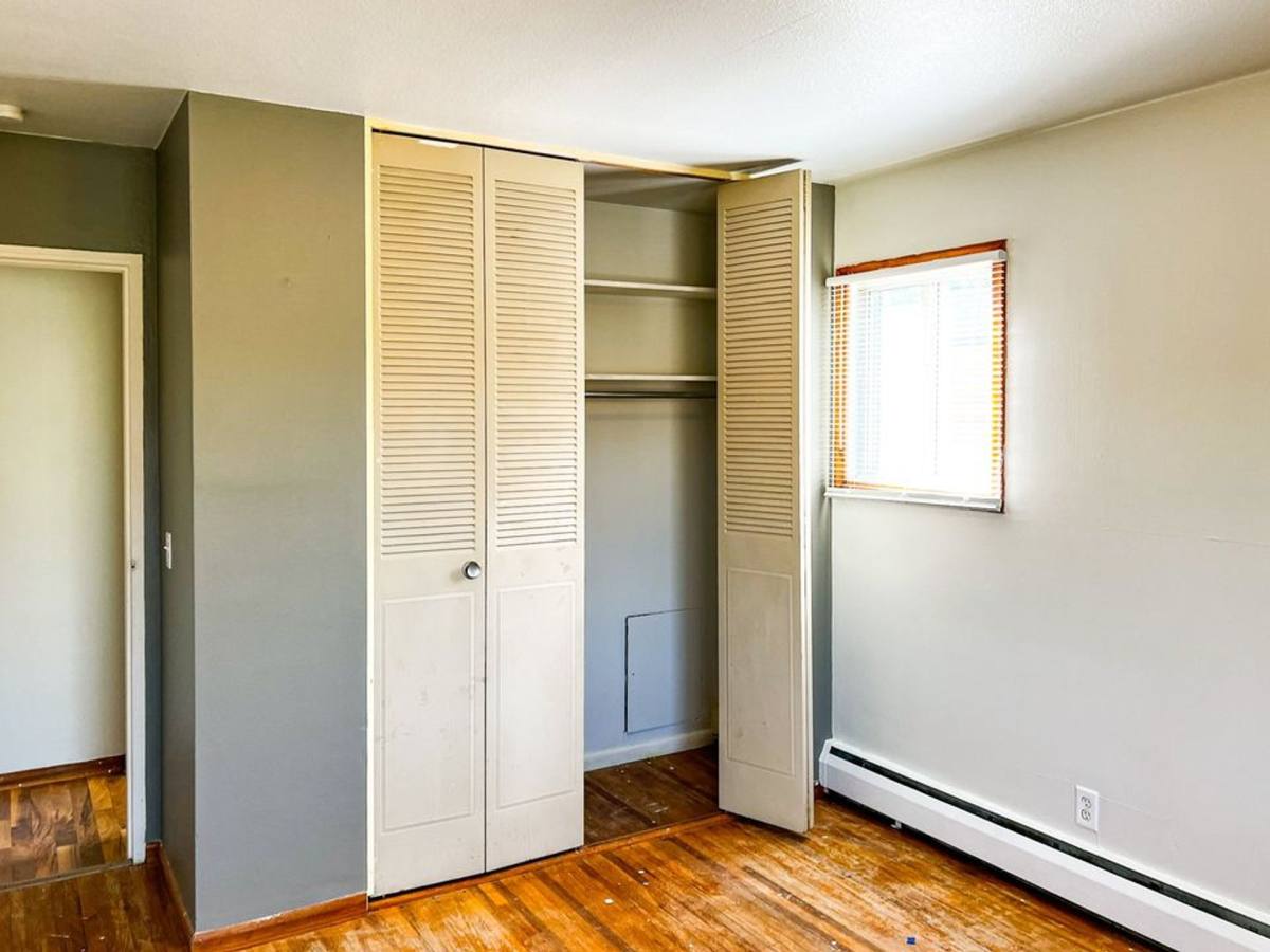 Apartment for rent at 3055-3063 Virginia Ave S, Minneapolis, MN 55426