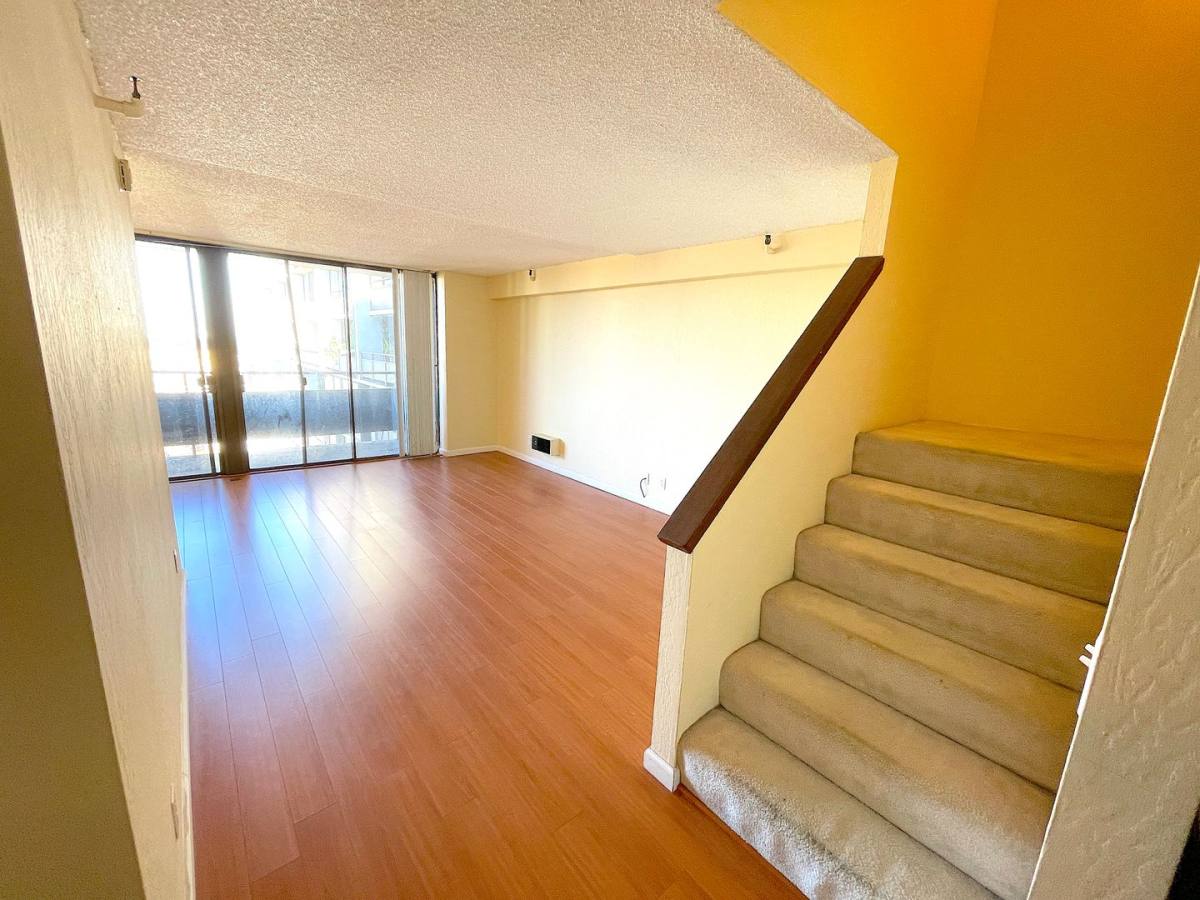 Condo for rent at 801 Franklin St, Oakland, CA 94607