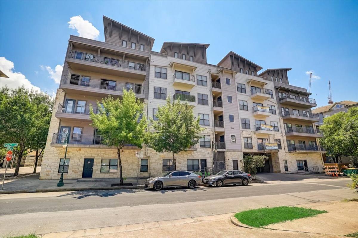 Apartment for rent at 2515 Pearl St, Austin, TX 78705