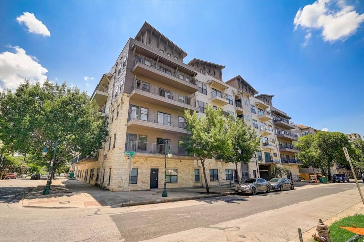 Apartment for rent at 2515 Pearl St, Austin, TX 78705