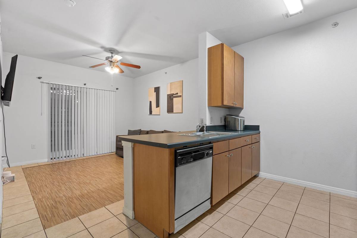 Apartment for rent at 2515 Pearl St, Austin, TX 78705