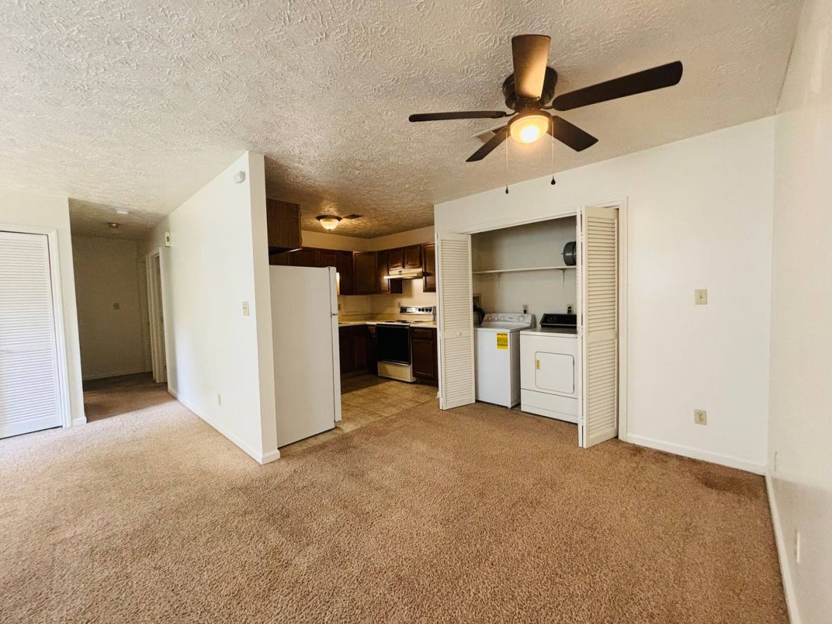 Townhouse for rent at 300-602 Ellett Rd, Blacksburg, VA 24060