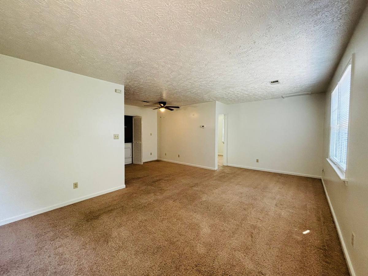Townhouse for rent at 300-602 Ellett Rd, Blacksburg, VA 24060