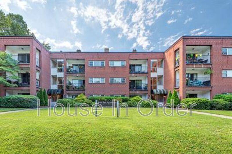 Apartment for rent at 30 Edgemont Rd #18, Asheville, NC 28801
