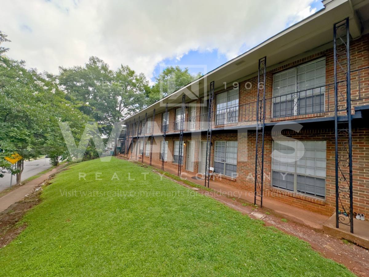 Apartment for rent at 1639 11th Place S, Birmingham, AL 35205
