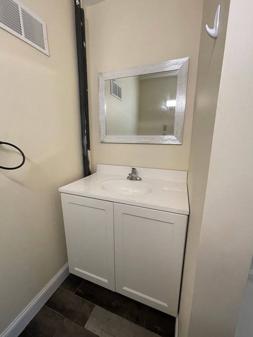 Apartment for rent at 88-94 Lafountain St, Burlington, VT 05401