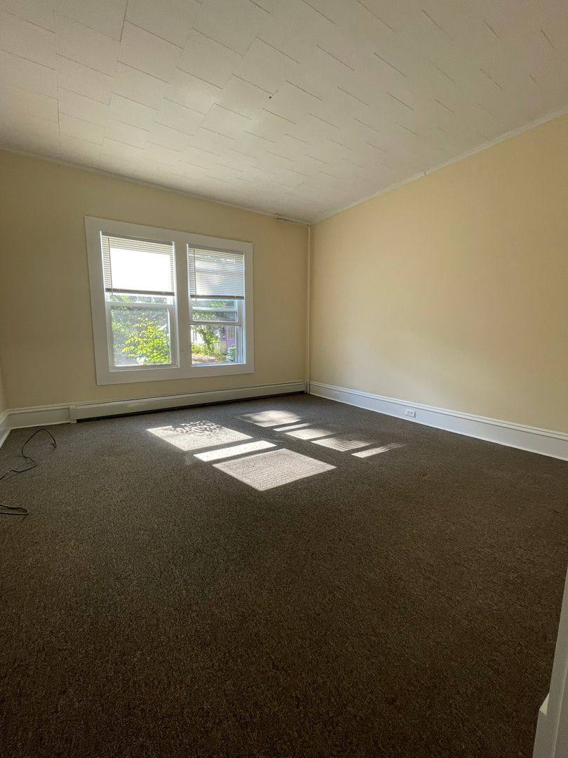 Apartment for rent at 88-94 Lafountain St, Burlington, VT 05401