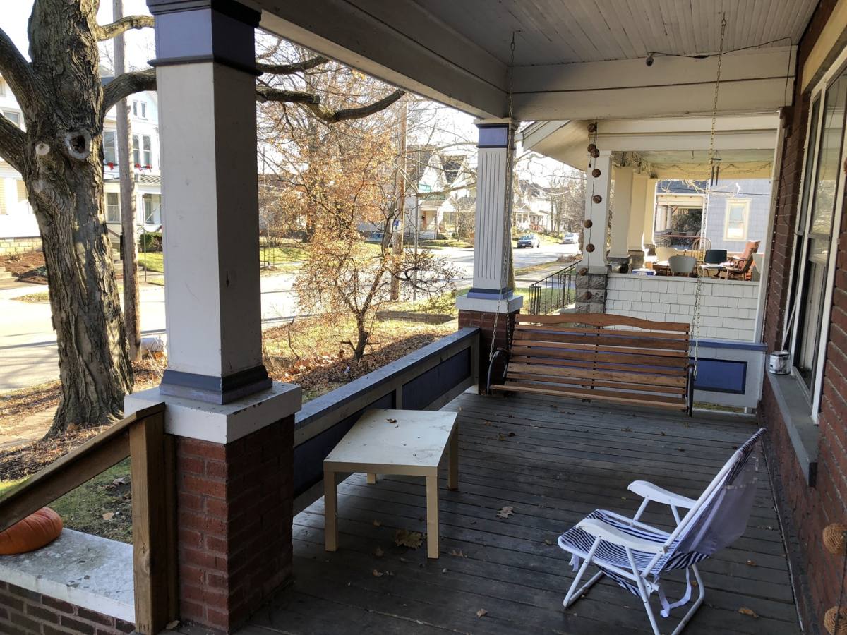 Apartment for rent at 2329 Indianola Ave, Columbus, OH 43202