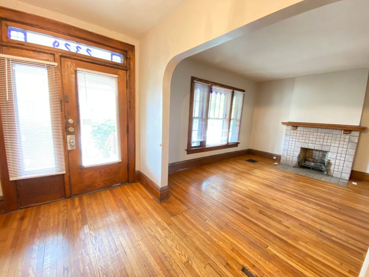 Apartment for rent at 2329 Indianola Ave, Columbus, OH 43202