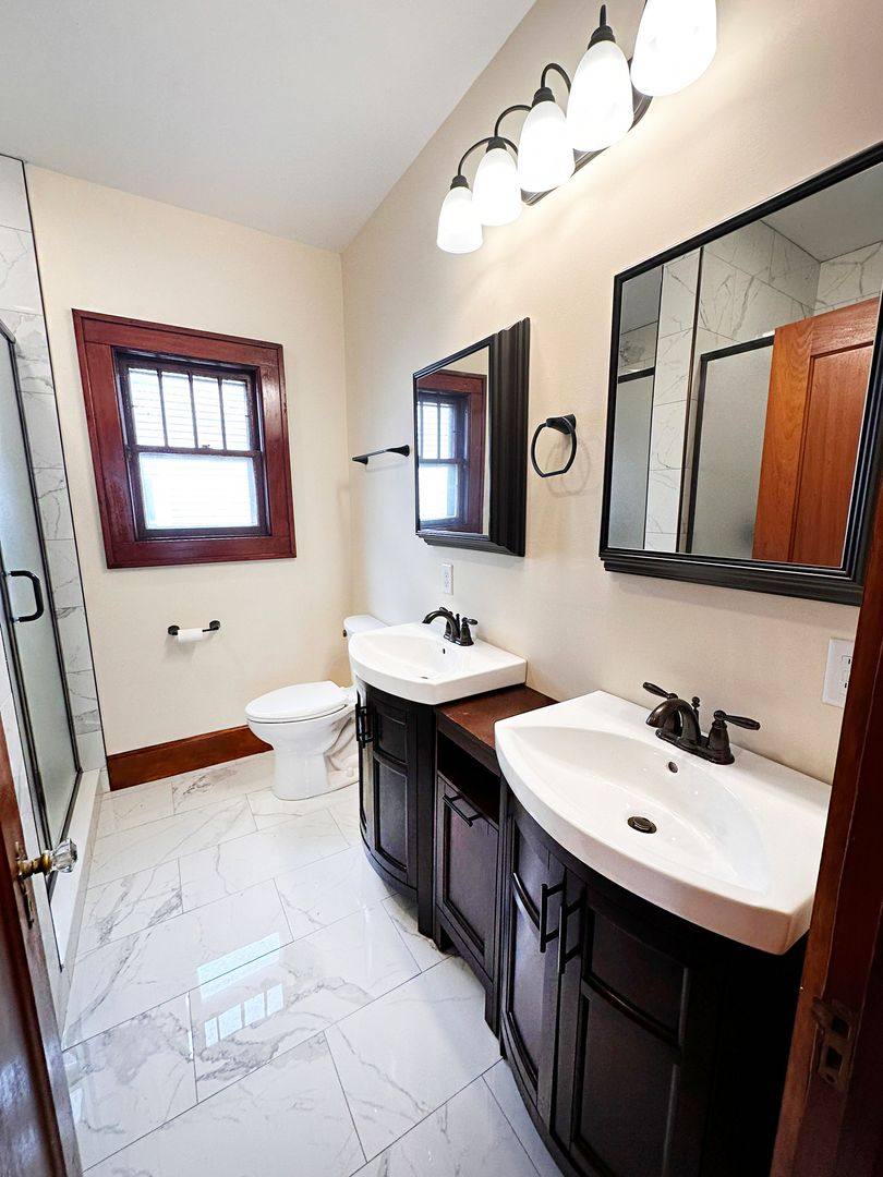 Apartment for rent at 44 Drew St, Burlington, VT 05401
