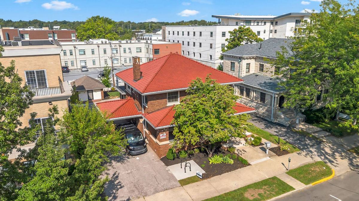 Apartment for rent at 505 N Walnut, Bloomington, IN 47408