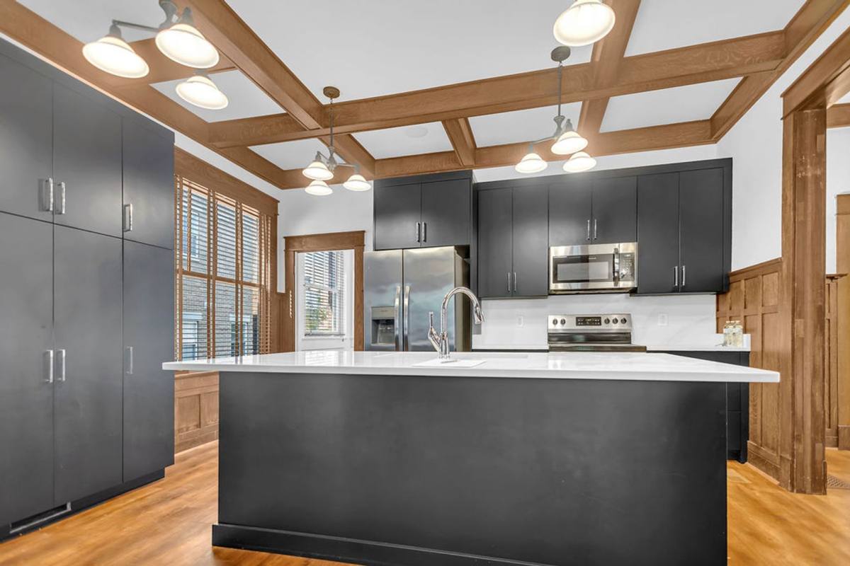 Apartment for rent at 505 N Walnut, Bloomington, IN 47408