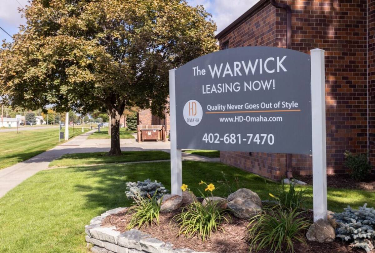 Apartment for rent at 1401 Lakewood Dr, Norfolk, NE 68701