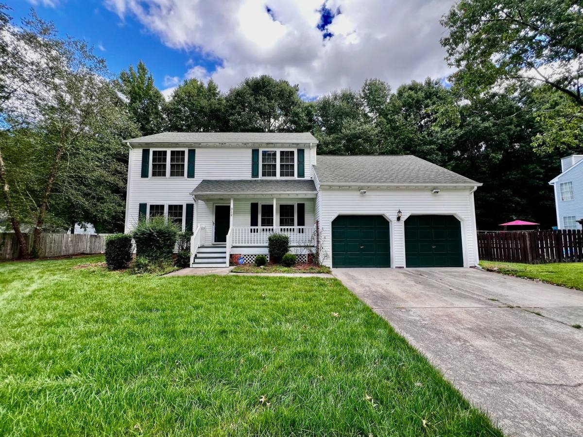 House for rent at 312 Tarneywood Dr, Chesapeake, VA 23320